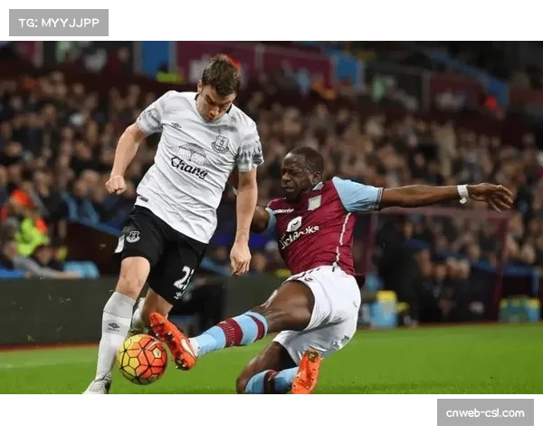 诺丁汉森林2-2战平伯恩茅斯，补时阶段连入两球戏剧性扳平。